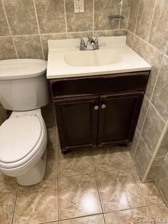 65 Prospect St - Photo 5 of 9