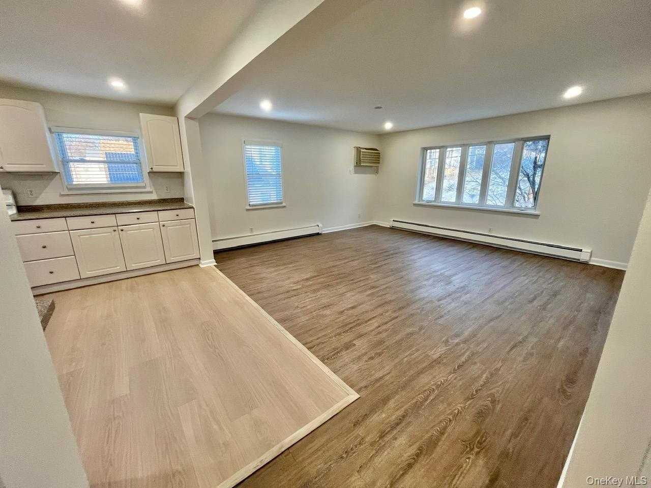 103 Bennett Ave Unit 2 #2 - Photo 5 of 24