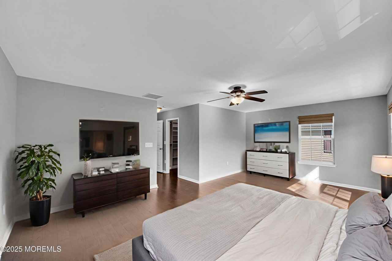 308 Princeton Ct - Photo 6 of 38