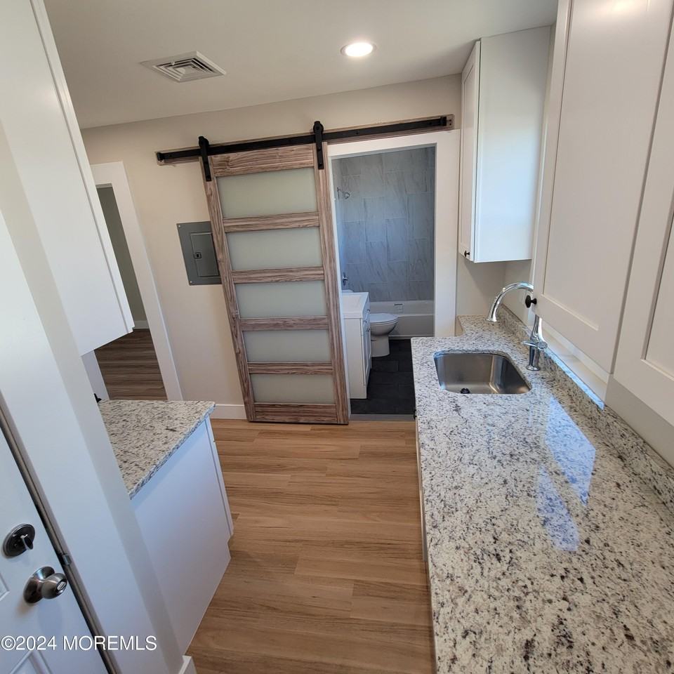 603 Florence Ave - Photo 2 of 9