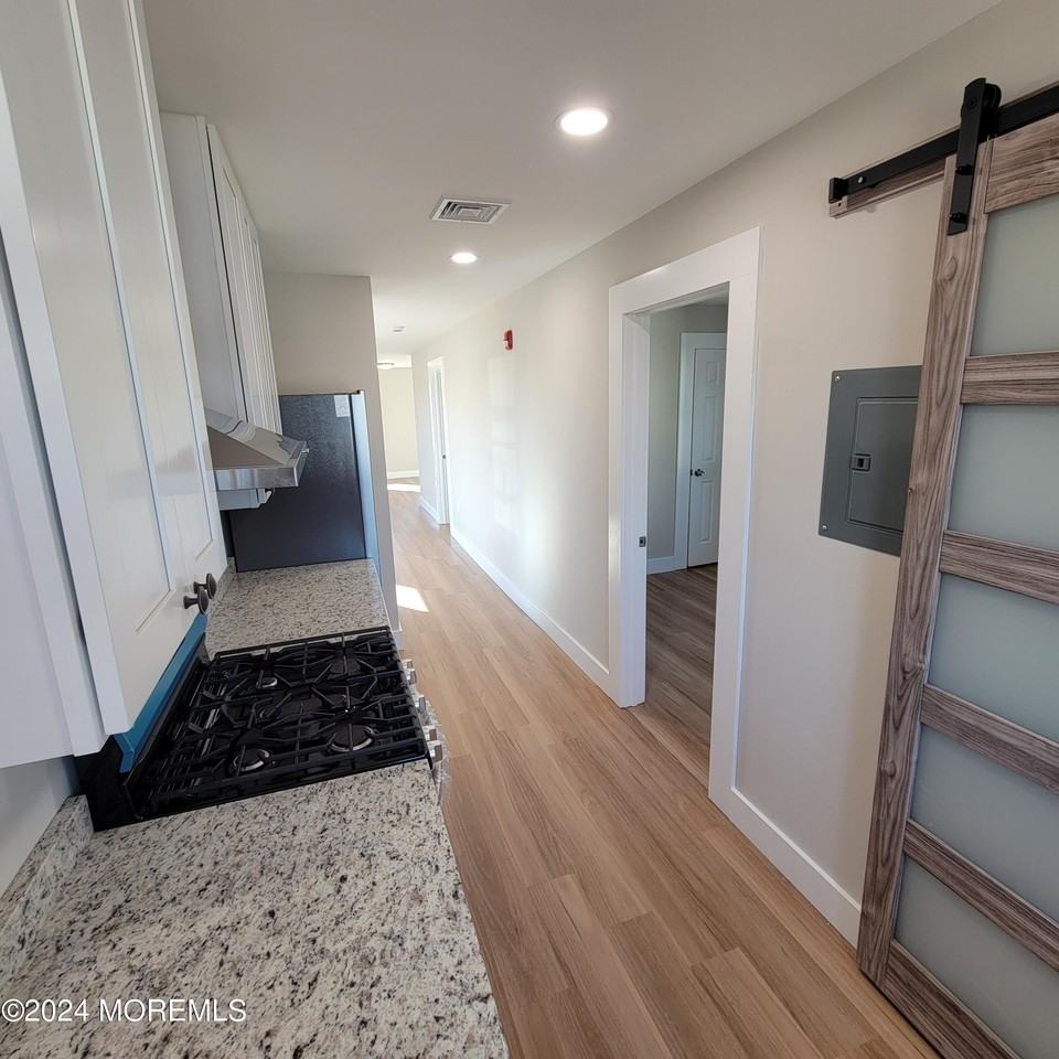 603 Florence Ave - Photo 3 of 9