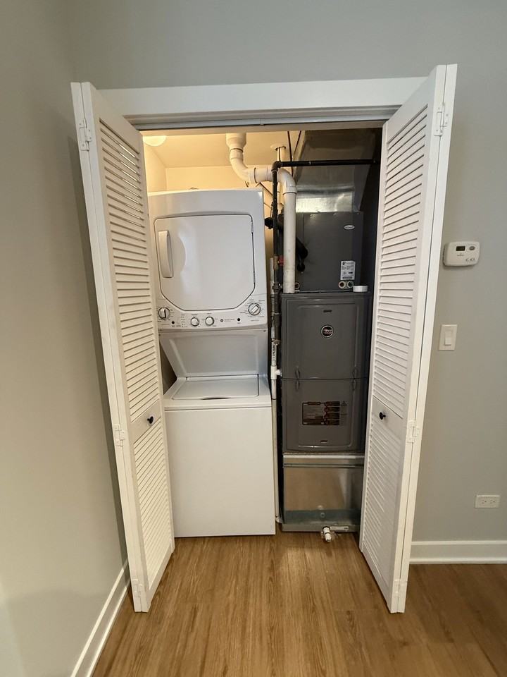 W Eastwood Ave #4628GDN - Photo 5 of 8