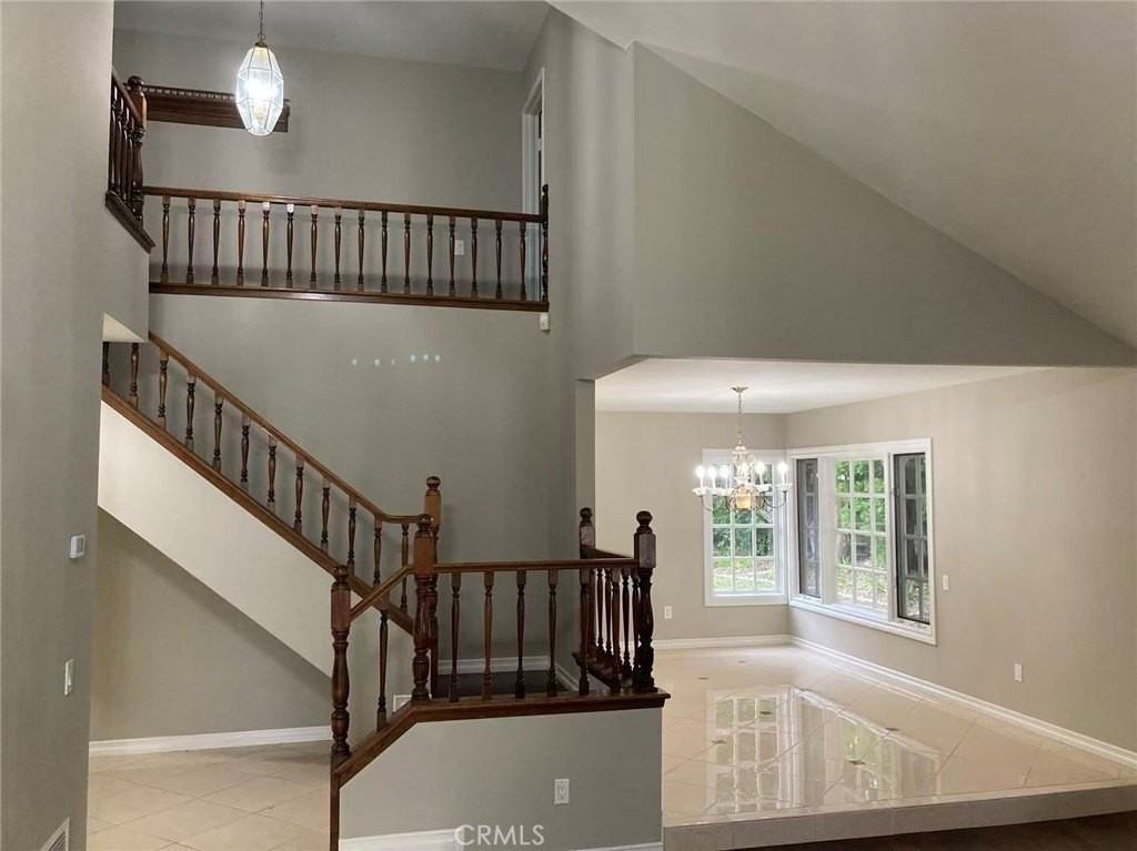 14 Hillgrass - Photo 2 of 10