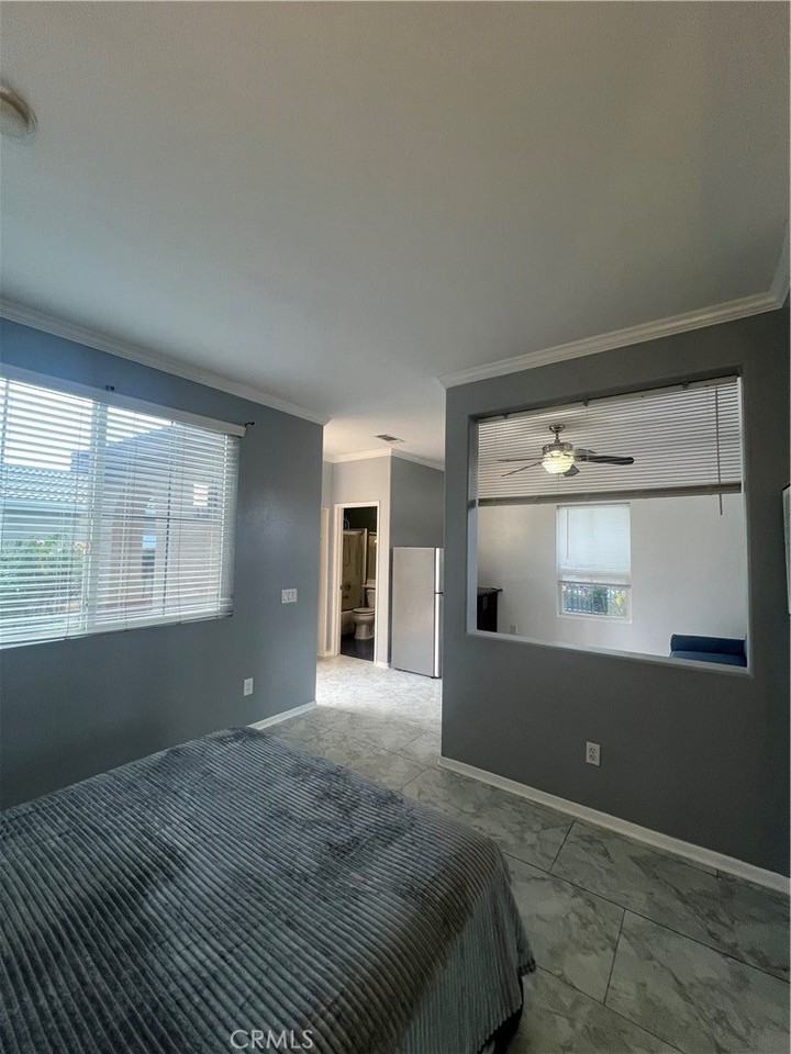 9840 Shadow Mountain Dr - Photo 5 of 10