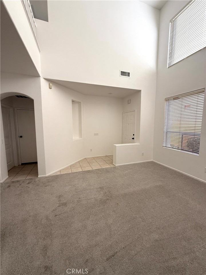 24578 Sunshine Dr - Photo 6 of 34