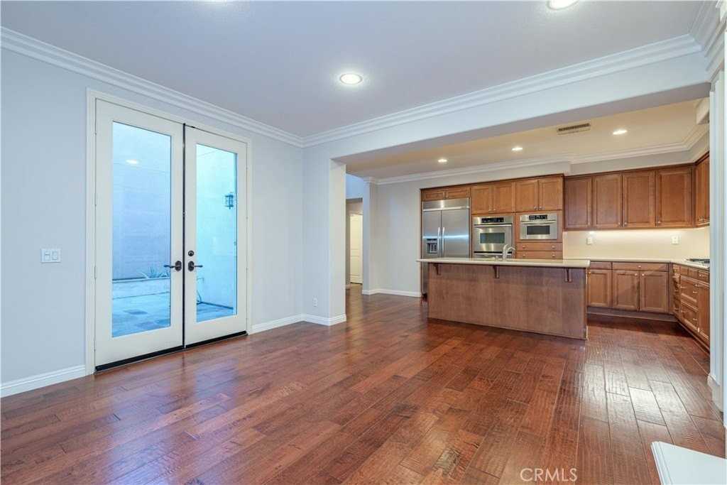 30 Long Fellow - Photo 7 of 40