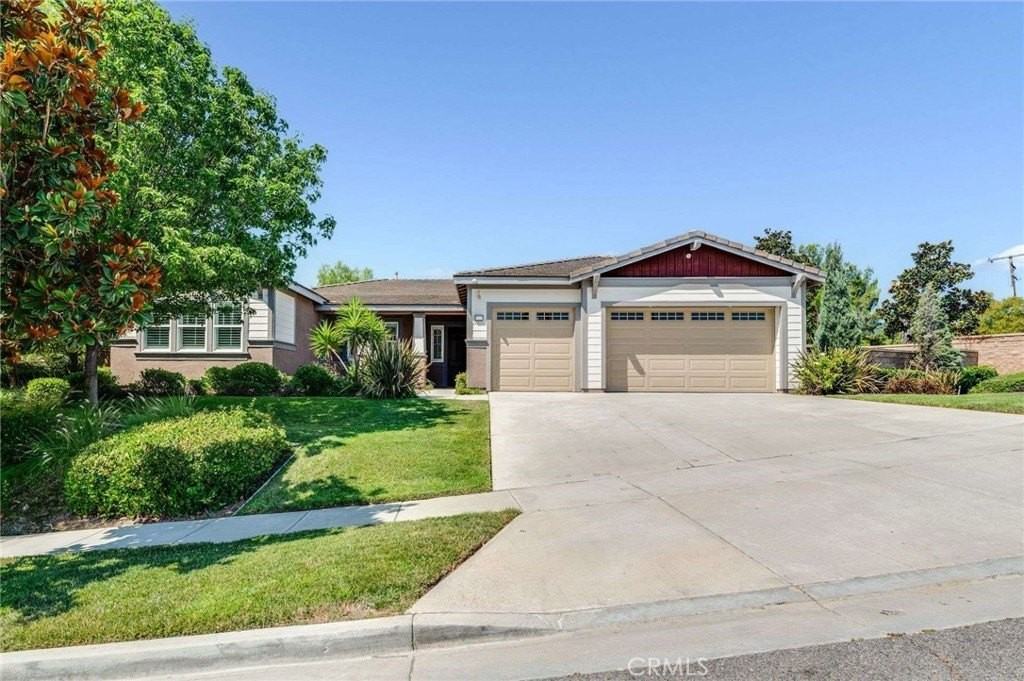 610 Barbre Ln - Photo 2 of 38