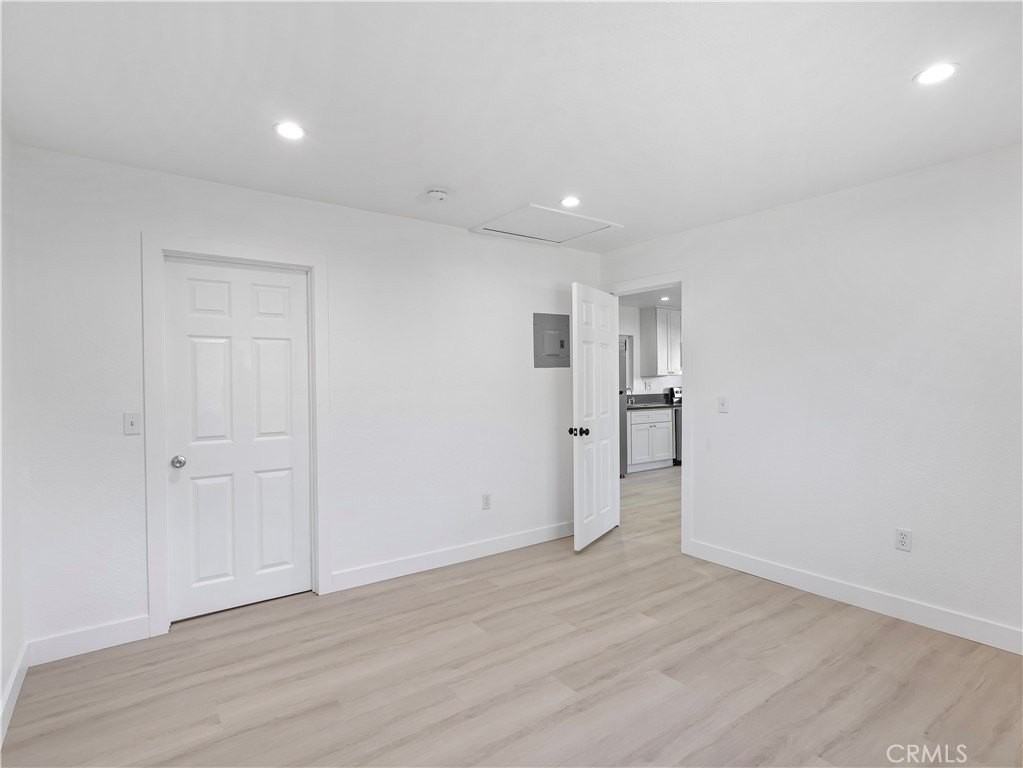 8828 Chimineas Ave - Photo 4 of 29