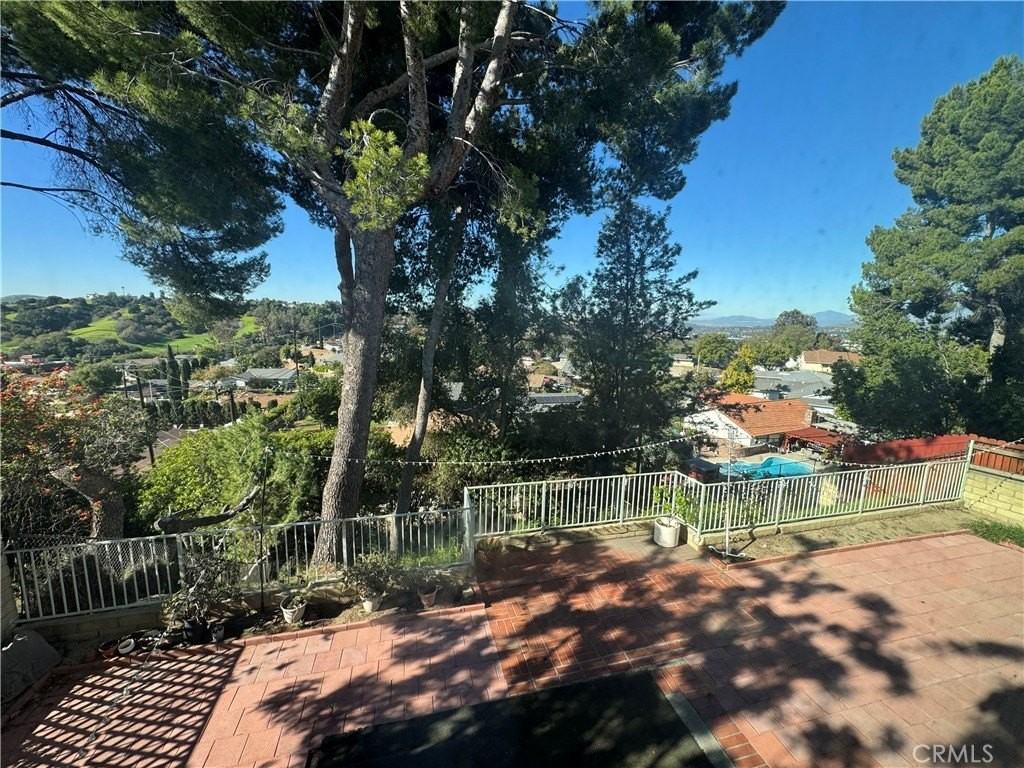 1951 White Star Dr - Photo 4 of 21