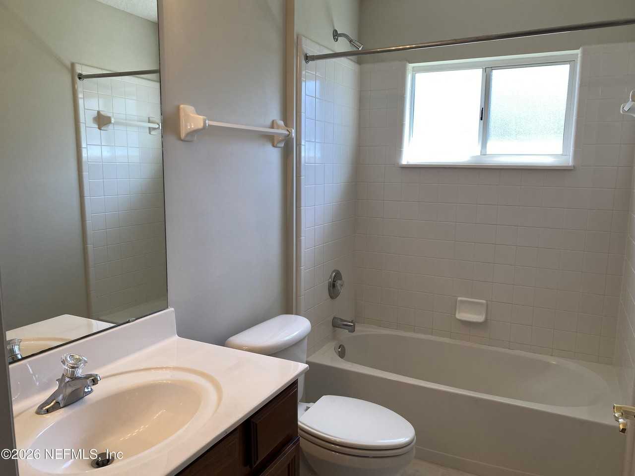 9533 Maidstone Mill Dr W - Photo 6 of 50