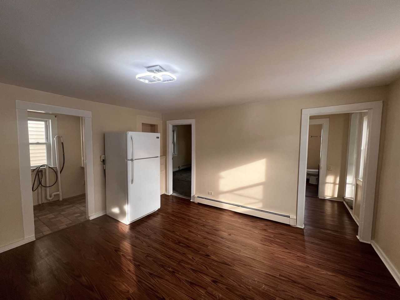 15 1/2 Ridge St - Photo 2 of 15