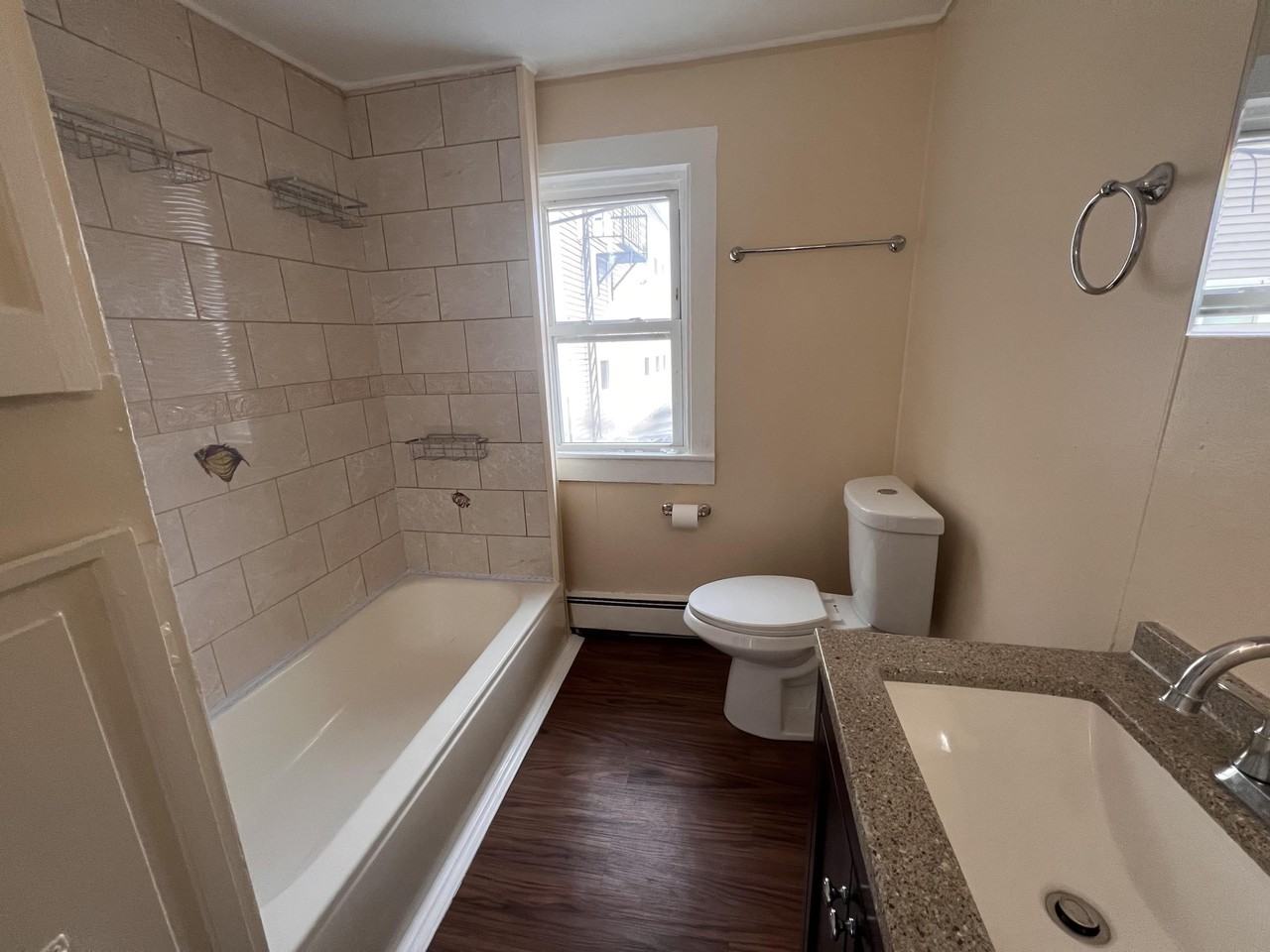 15 1/2 Ridge St - Photo 7 of 15