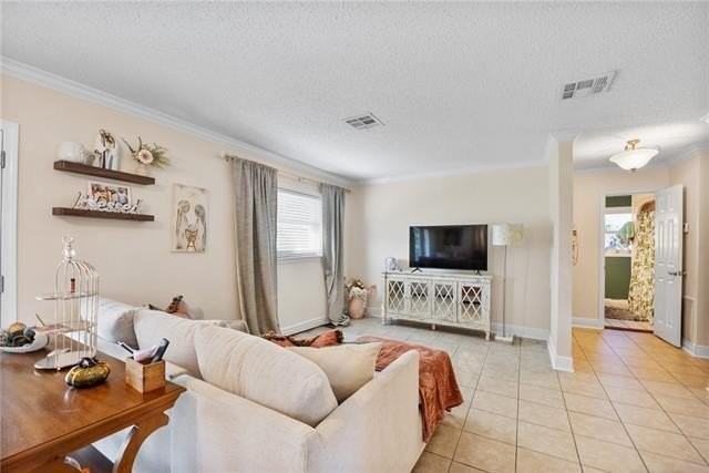 5908 Rickey St - Photo 3 of 26