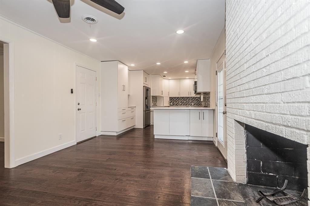 3029 Topaz Ln - Photo 5 of 20