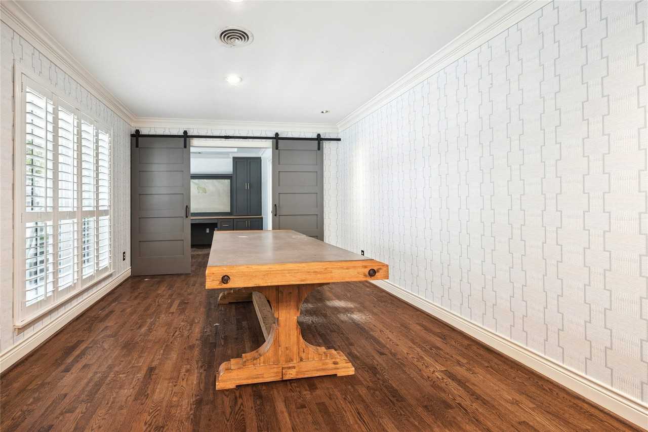 5823 Valkeith Dr - Photo 6 of 12