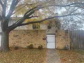 501 Towne House Ln - Photo 1 of 1