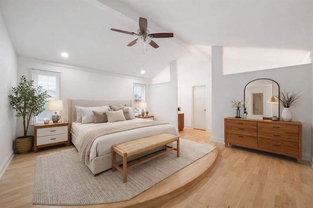 3609 Brookshire Dr - Photo 4 of 32