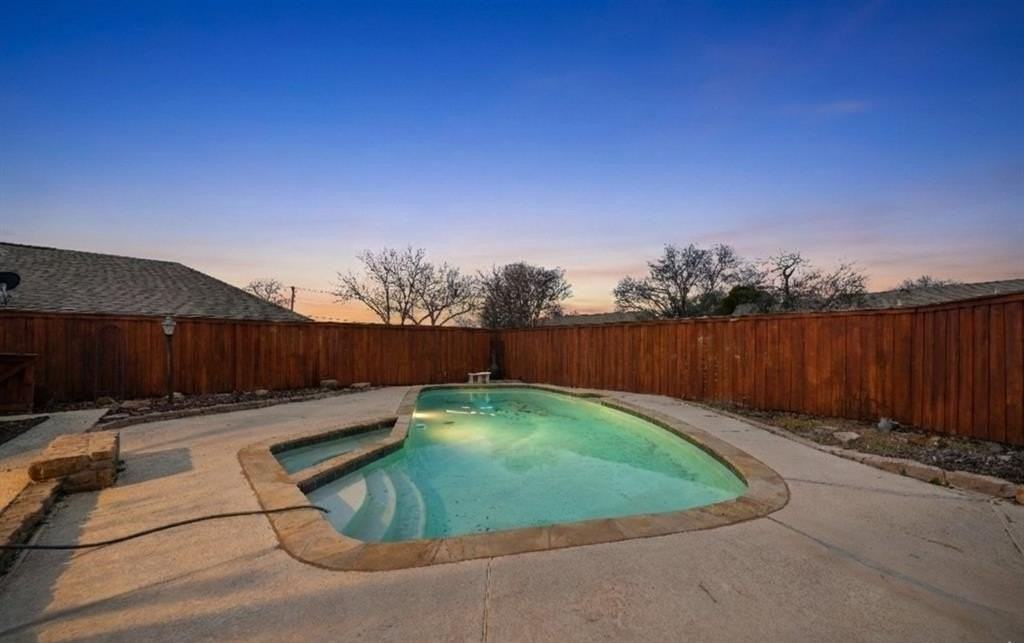 3609 Brookshire Dr - Photo 7 of 32