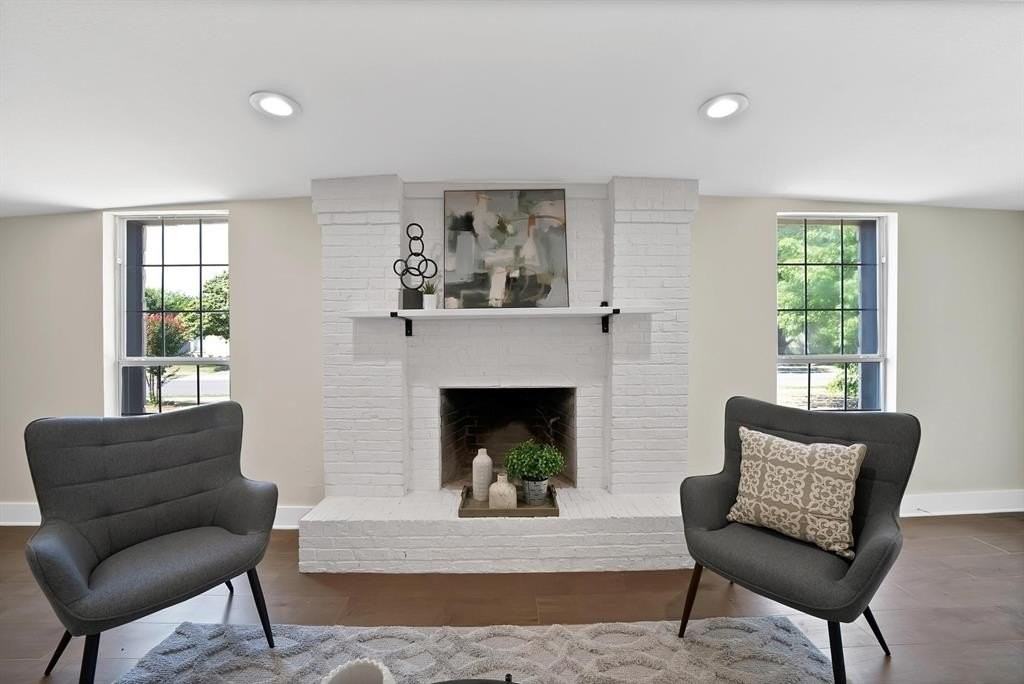 3046 Rotan Ln - Photo 7 of 40