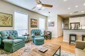 3915 Congress Ave #200 - Photo 3 of 22