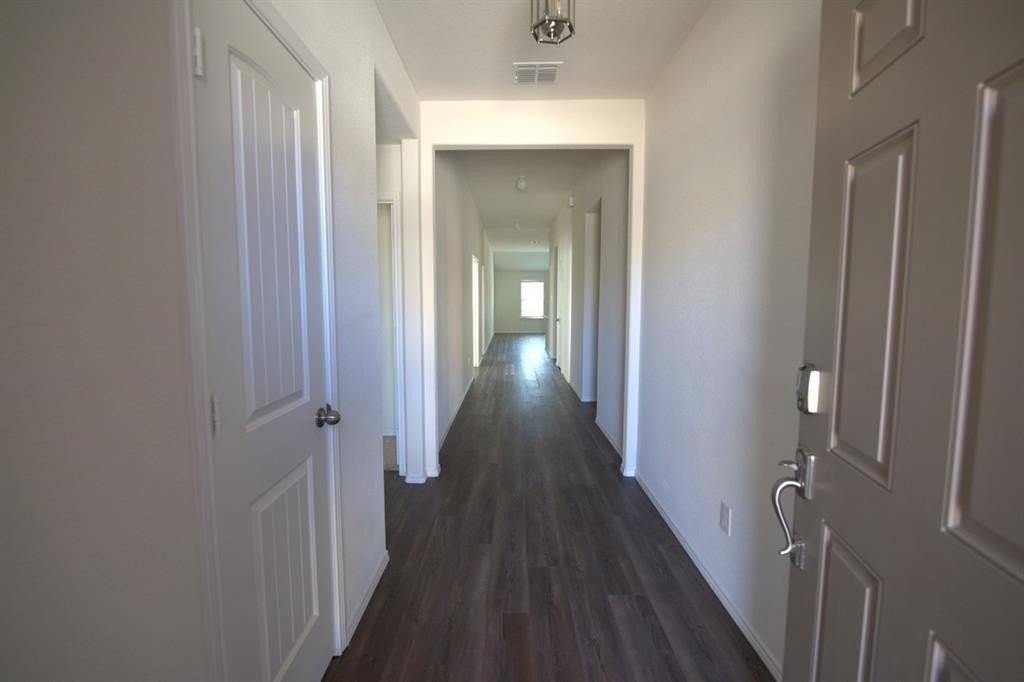 1500 Acmite Ave - Photo 2 of 11