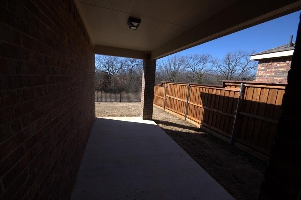 1500 Acmite Ave - Photo 6 of 11