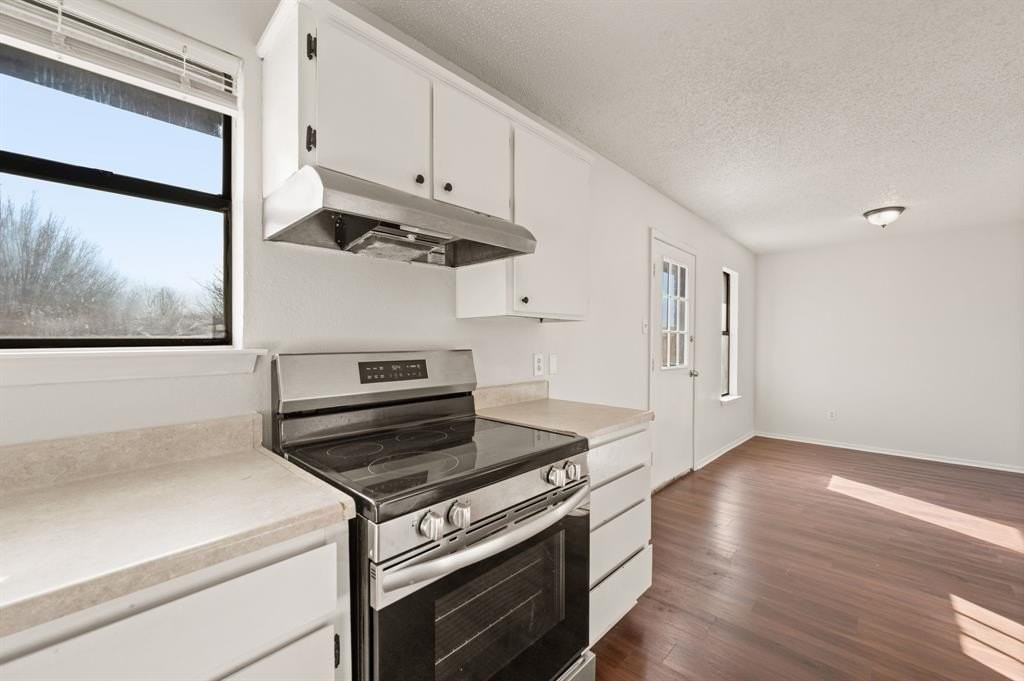 201 Oakdale Dr - Photo 7 of 18