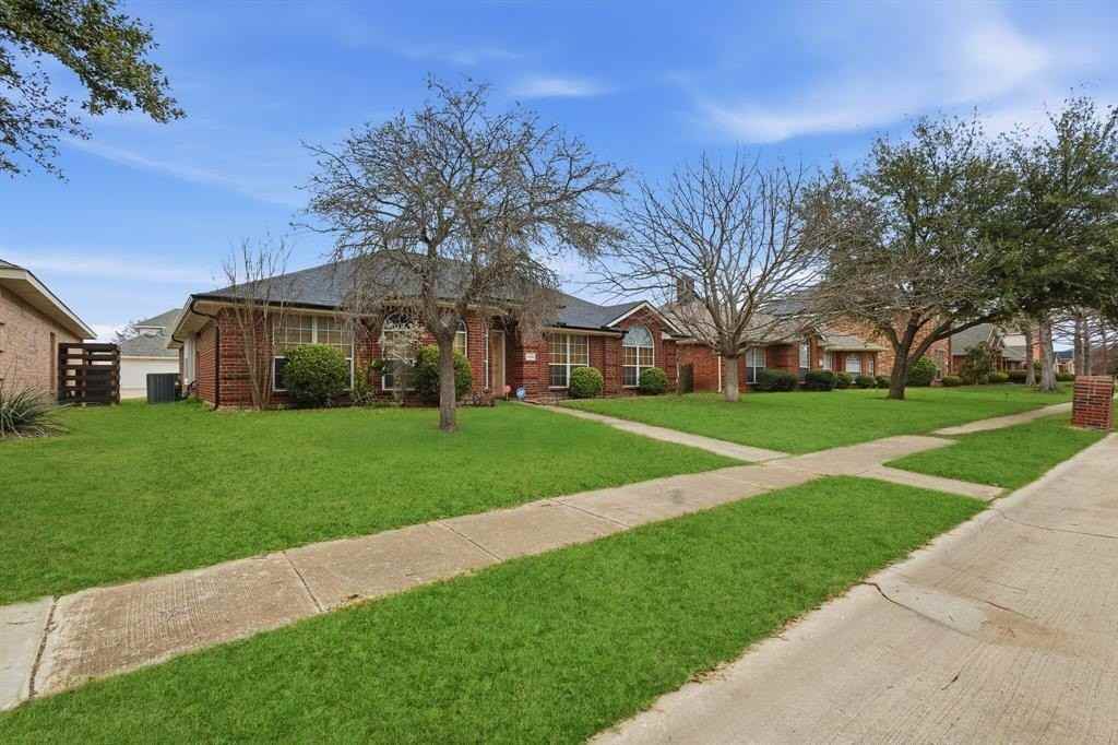 1505 High Country Ln - Photo 2 of 30