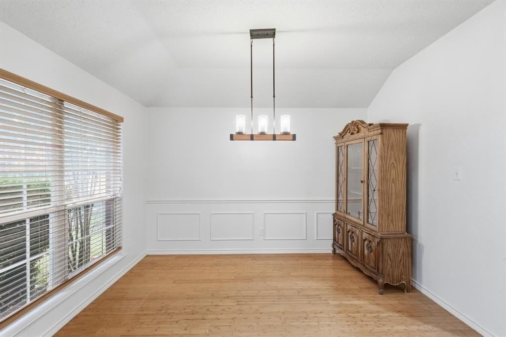 1505 High Country Ln - Photo 6 of 30