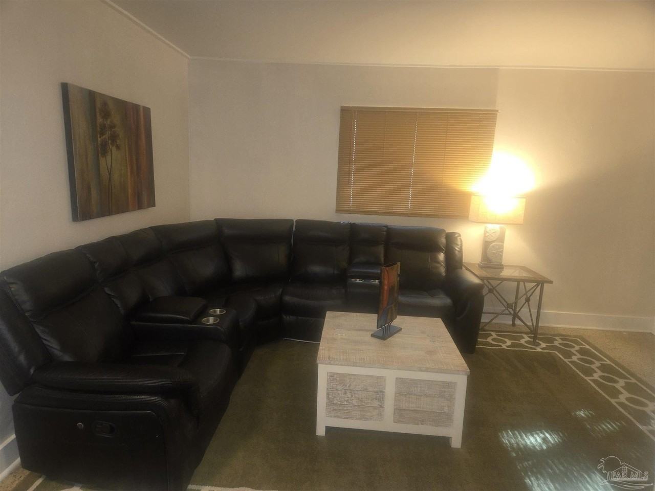 1012 W Hernandez St - Photo 4 of 10