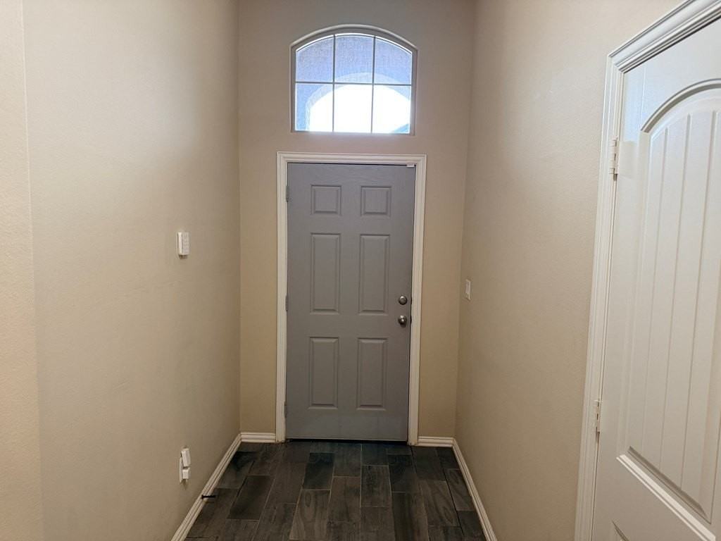 6713 Hall Of Fame Blvd - Photo 2 of 30