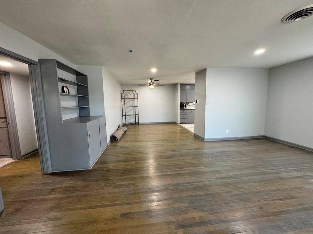 2003 W Tennessee Ave - Photo 6 of 26