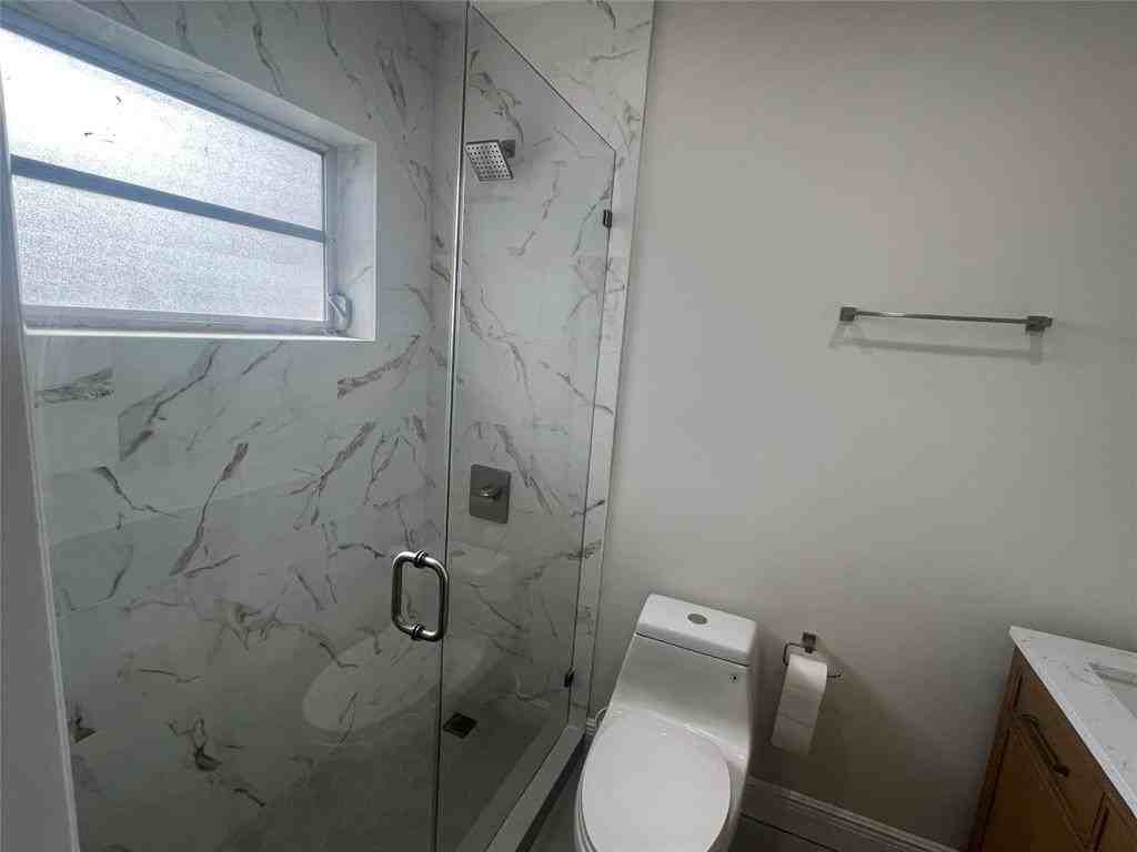 5511 Sw 24th Ave #1 - Photo 6 of 22
