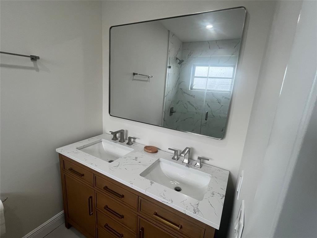 5511 Sw 24th Ave #1 - Photo 7 of 22