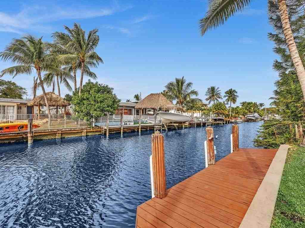 2507 Okeechobee Ln - Photo 2 of 50