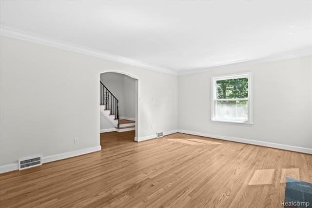 17421 Quincy St - Photo 5 of 21