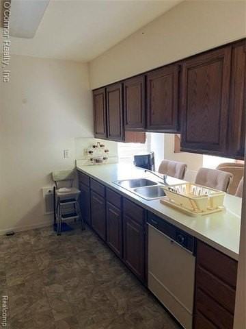 502 1/2 Huron Ave - Photo 5 of 13