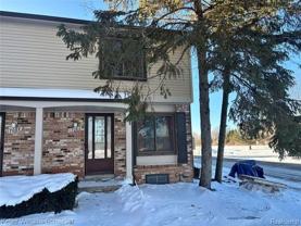 17082 Kingsbrooke Dr - Photo 1 of 1