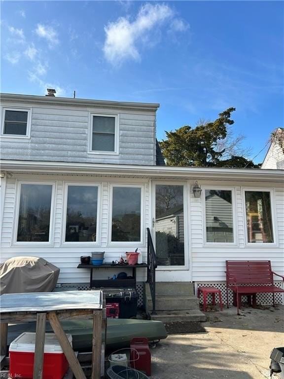 38 E Southampton Ave - Photo 3 of 6