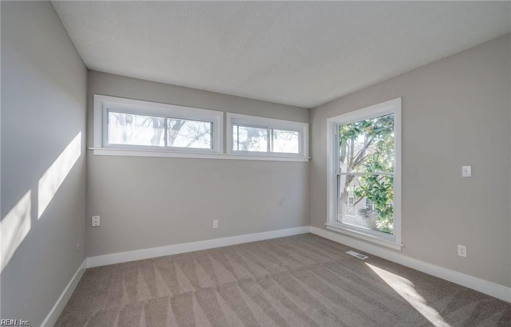 4513 Lookout Rd - Photo 2 of 27