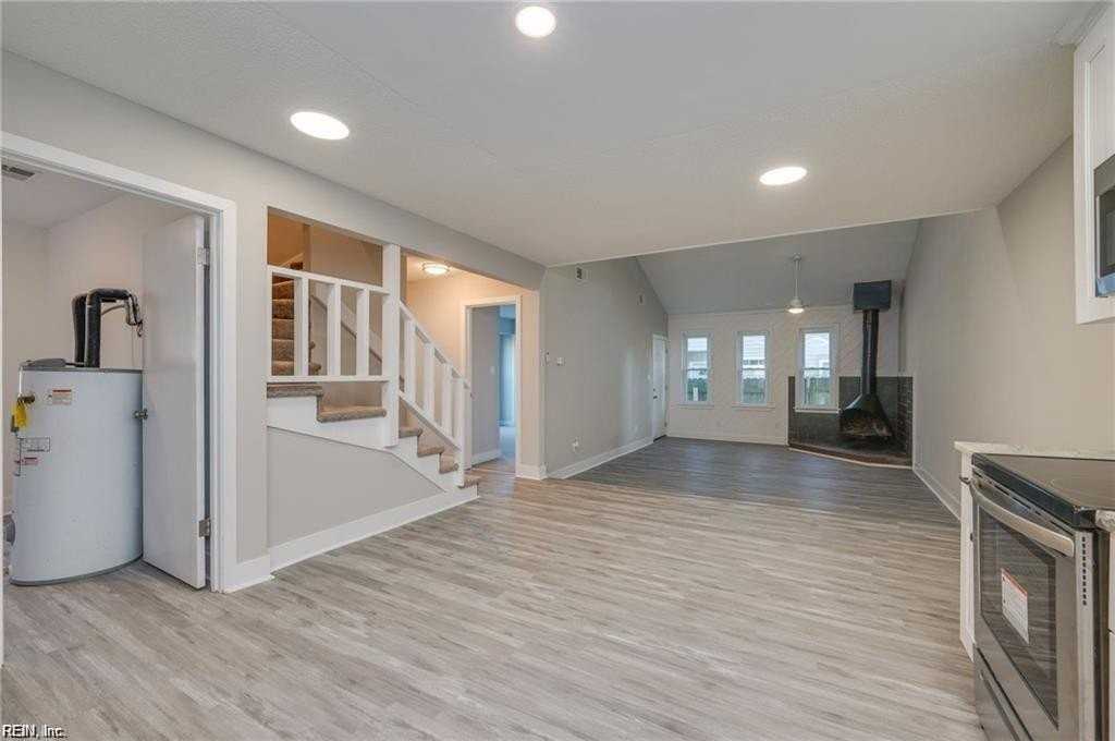 4511 Lookout Rd - Photo 4 of 21