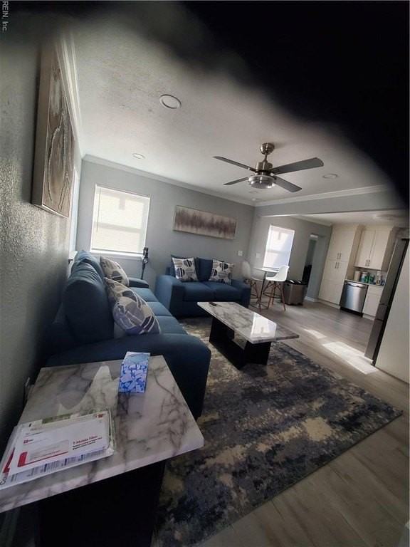 6501 Pierce St - Photo 5 of 18