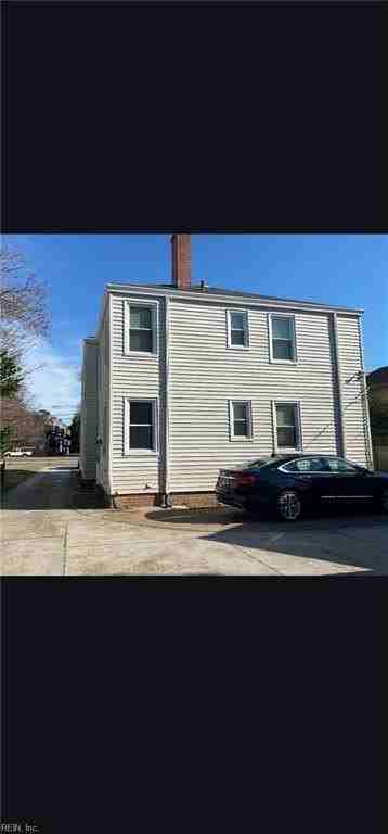 7423 Hampton Blvd - Photo 3 of 22