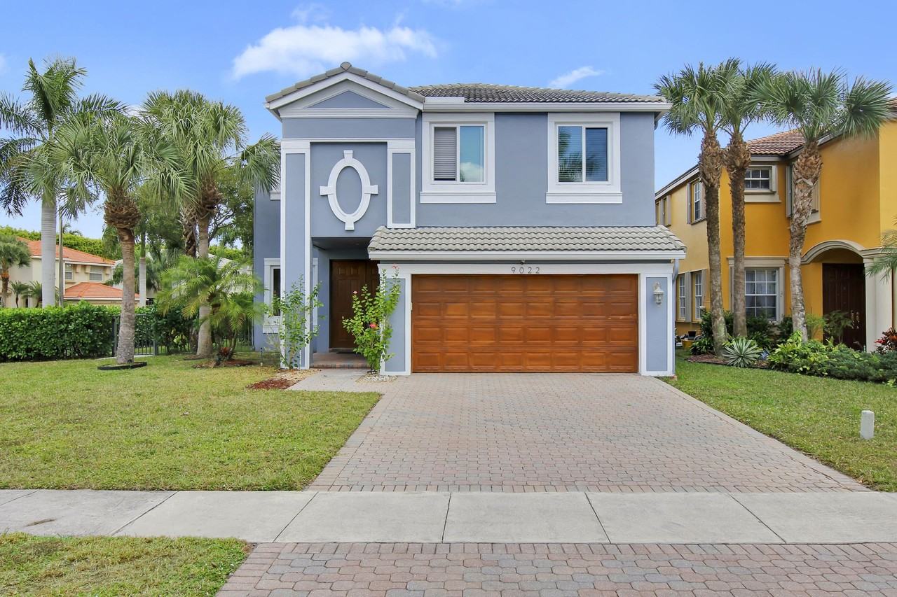 9022 Dupont Pl - Photo 3 of 39