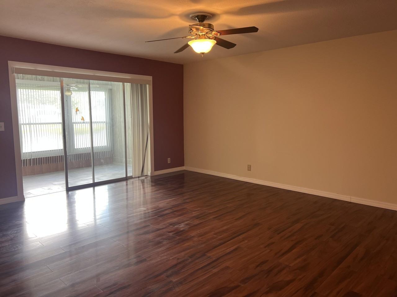 409 Golden River Dr - Photo 5 of 26