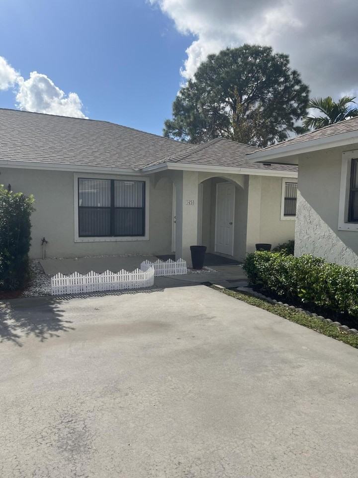 1450 Hawthorne Pl - Photo 2 of 20