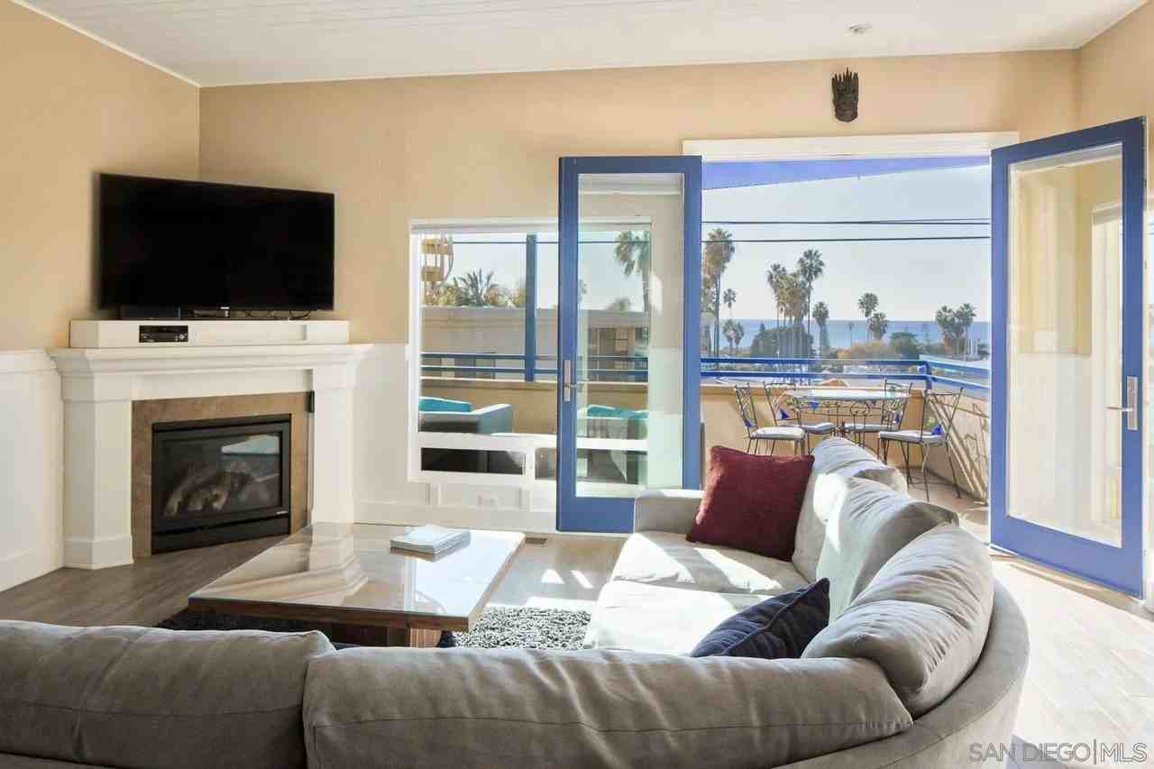 2154 Manchester Ave - Photo 5 of 22