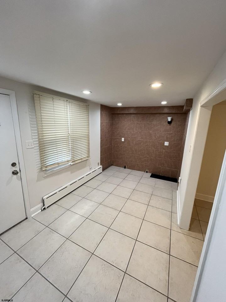 9 N Wissahickon Ave - Photo 2 of 10