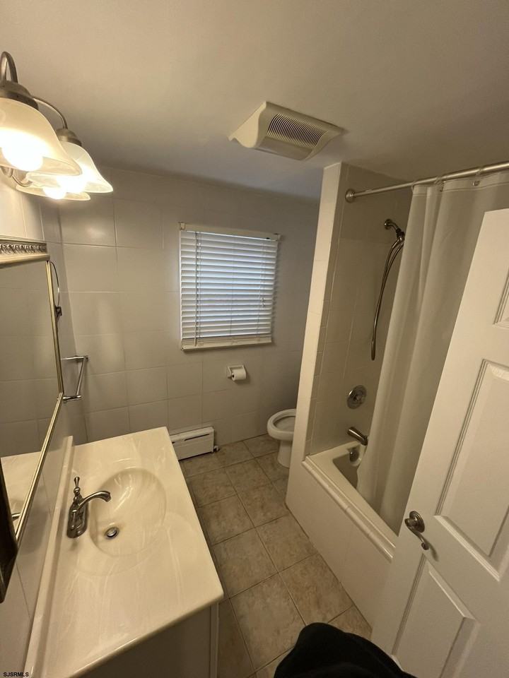 9 N Wissahickon Ave - Photo 4 of 10