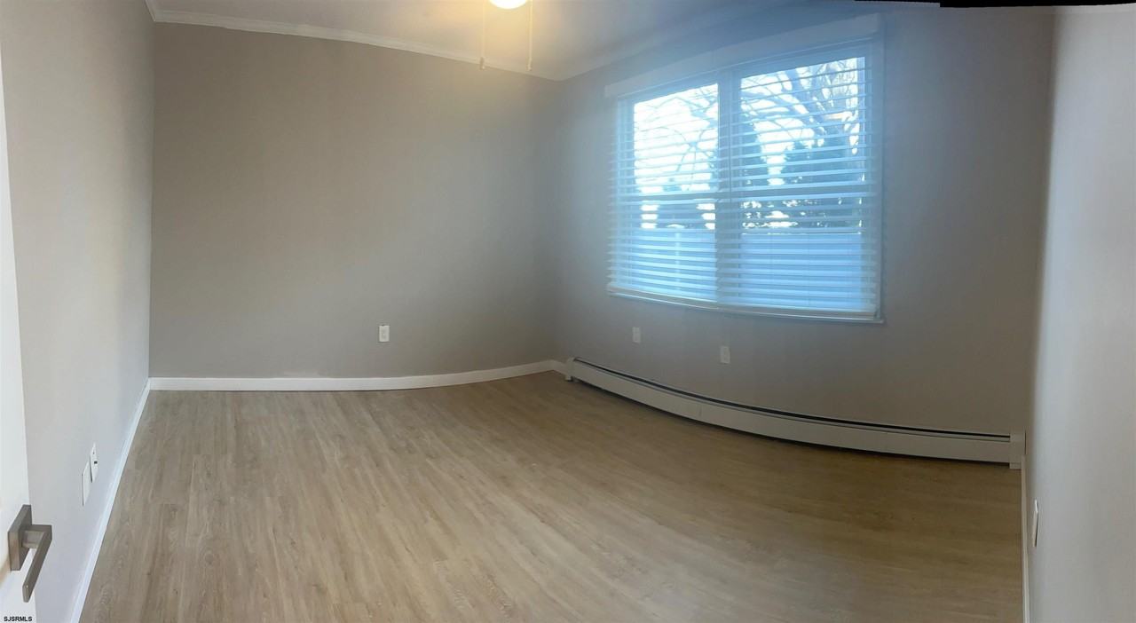 3719 Ocean Ave Ave - Photo 7 of 8